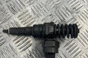 VOLKSWAGEN Golf 6 generation (2008-2015) Bränsleinsprutare 038130073F 33393417