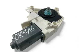 AUDI A6 C7/4G (2010-2020) Vänster framdörr Fönsterregulatormotor 8K0959801B 33478103