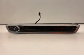 BMW X5 G05/G18 (2018-2024) Musikspelarens knappar 7949327 34933366