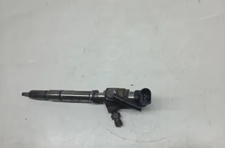 VOLKSWAGEN Golf 5 generation (2003-2009) Bränsleinsprutare 03L130277B 33243410