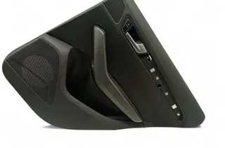 AUDI Q5 8R (2008-2017) Bakre höger dörrpanel 8R0867306 33455115