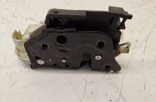 VOLKSWAGEN Passat B7 (2010-2015) Främre höger dörrlås 3C2837016A 34269851