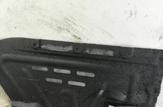 BMW 3 Series E90/E91/E92/E93 (2004-2013) Bakre mittenbottenskydd 7059388 33114612