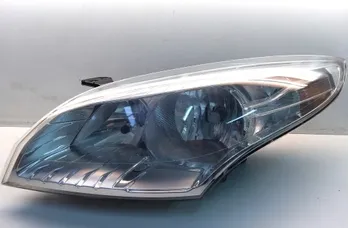 RENAULT Megane 3 generation (2008-2020) Fram höger strålkastare 260600017R 33532518