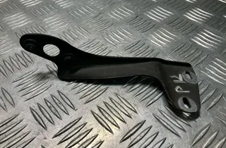 LAND ROVER Range Rover Sport 1 generation (2005-2013) Vänster främre stänkskärmshållare 33511425