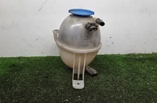 VOLKSWAGEN Amarok 1 generation (2010-2022) Expansionskärl 2H0121407D 34249547