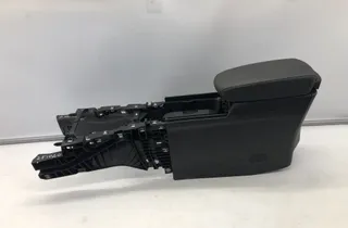 OPEL Mokka 2 generation (2021-2023) Mittkonsol 9835185180 33374942