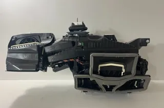 BMW X7 G07 (2018-2024) Innervärmare 7944537,7944539,9460553,5A31833,5B79352,5B6B582,5B60A05,5B4AA19,5B4C6F0,5B3ED63,5A98CB2,5A9C800,5A90EB8,5A80BA3,5A7D1E0,5A71B28 33528578