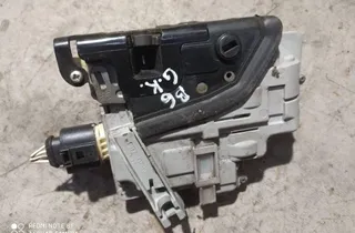 VOLKSWAGEN Passat B6 (2005-2010) Bakre vänstra dörrlås 3C4839015A 34885089