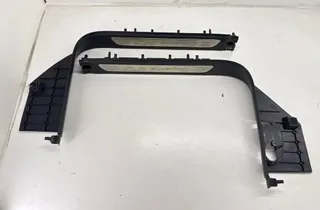 PORSCHE Cayenne 958 (2010-2018) Främre höger tröskelkant 7P5863483 34985741