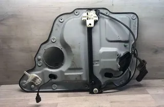 VOLKSWAGEN Touran 1 generation (2003-2015) Fönsterhiss för höger bakdörr 1T0839729Q 34980201