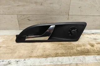SKODA Octavia 2 generation (2004-2013) Vänster främre inre öppningshandtag 1Z0837247 33388797