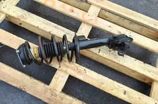 MERCEDES-BENZ B-Class W245 (2005-2011) Stötdämpare fram vänster AGM088MT 33476673