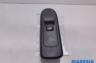 CITROËN C3 2 generation (2009-2016) Vänster främre dörrfönsterbrytare 98012512XT,6490CG,96637533XT,28232433,529076433 27081916