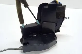 MAZDA CX-7 1 generation (2006-2012) Bakre höger dörrlås K333 33372135