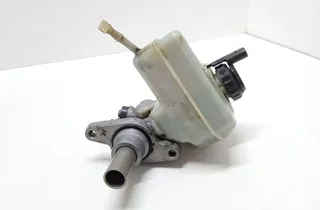 VOLKSWAGEN Passat B7 (2010-2015) Bromscylinder 3C1611301 33499339