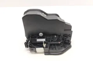 BMW 5 Series F10/F11 (2009-2017) Bakre vänstra dörrlås A053702 33529422