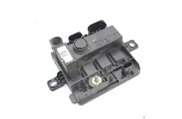 BMW M4 F82/F83 (2013-2020) Strömfördelningslåda 7614585 33515507