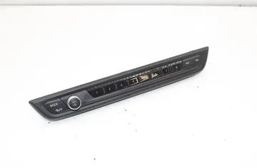 BMW 1 Series F40 (2019-2024) Musikspelarens knappar 5A47C50 34924005