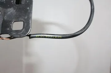 AUDI A6 C6/4F (2004-2011) Motorhuvslås 4F0823509A 33289306