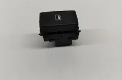 SKODA Octavia 3 generation (2013-2020) Bakre höger dörrfönsterkontrollbrytare 5Q0959855 22322193