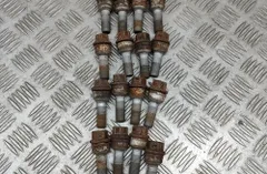 VOLKSWAGEN Amarok 1 generation (2010-2022) Hjulskruvsats WHT001964A 28606200