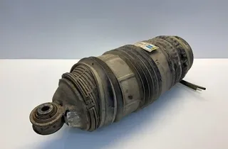 MERCEDES-BENZ E-Class W211/S211 (2002-2009) Luftfjädringskudde för vänster bak 33405237