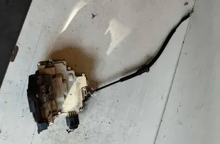 VOLKSWAGEN Passat B6 (2005-2010) Främre höger dörrlås 3C1837016B,3C1837016A 34679555