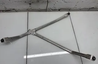 BMW X7 G07 (2018-2024) Bränsletankhållare 7468283 33551318