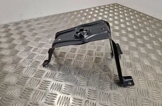 AUDI A4 allroad B9 (2016-2024) Reservhjulsfäste 8W0802715 33476499