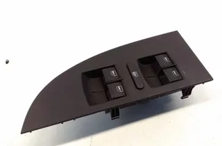 SEAT Leon 2 generation (2005-2012) Bakre höger dörrfönsterkontrollbrytare 1K4959857A 27660225