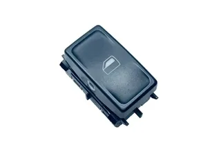 SKODA Octavia 1 generation (1996-2010) Vänster främre dörrfönsterbrytare 5E0959855 30678880