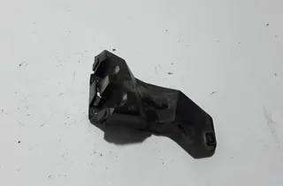 VOLVO V70 2 generation (2000-2008) Bakre höger stötfångarfäste 08693385 21089489