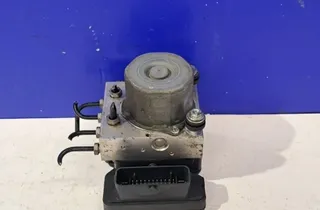 MERCEDES-BENZ GLA-Class X156 (2013-2020) ABS pump A0094316812 33496740
