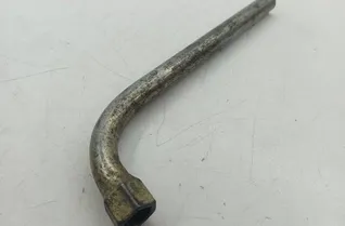 VOLKSWAGEN Passat B5 (1996-2005) Hjulmutternyckel 171012219A 34811198