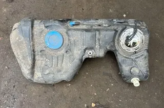 BMW 3 Series F30/F31 (2011-2020) Bränsletank 7376160 33550816