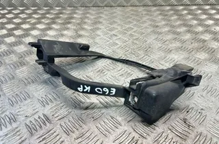 BMW 5 Series E60/E61 (2003-2010) Vänster strålkastarfäste 158737 34985332