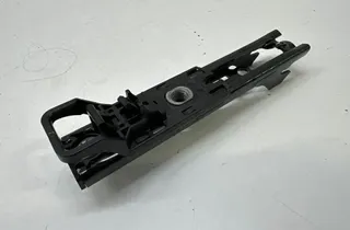 MERCEDES-BENZ GLE W167 (2019-2024) Fram höger Säkerhetsbältes höjdjustering A0008603400 33496149