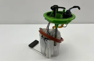 SKODA Superb 1 generation (2001-2008) Bränslepump i tank 3Q0919051G 33553709