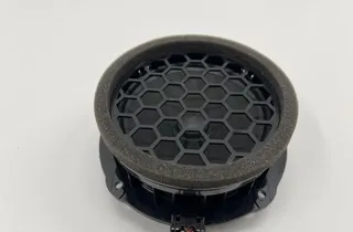 SKODA Superb 1 generation (2001-2008) Ljudhögtalare för vänster bakdörr 3V0035411J 33553811