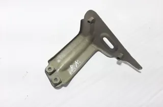 VOLKSWAGEN Variant VII TDI (2014-2024) Vänster främre stänkskärmshållare 5G0821135B 33156929