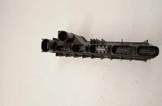 BMW 7 Series G11/G12 (2015-2023) Strömfördelningslåda 8583091 33188371