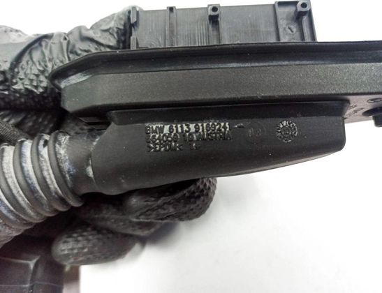 BMW 5 Series F10/F11 (2009-2017) Vänster främre dörrkablar 968813,9688131C,614675,9147281,914728101,9169241,08401205,664059,4380893,7526680,8377234,16705371,1670537,66405910,61139169241 32866299