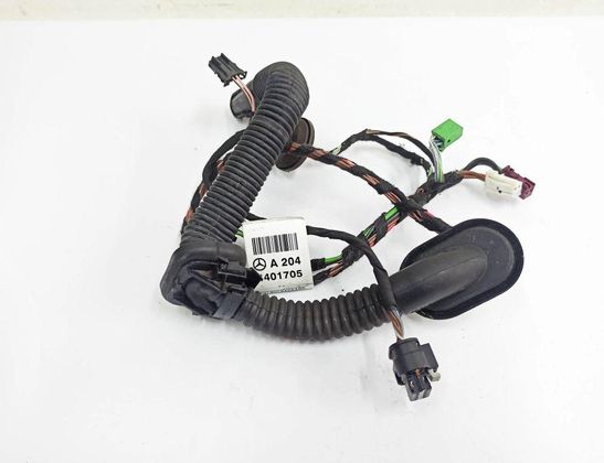 MERCEDES-BENZ C-Class W204/S204/C204 (2004-2015) Kablar för vänster bakdörr A2044401705 32877574