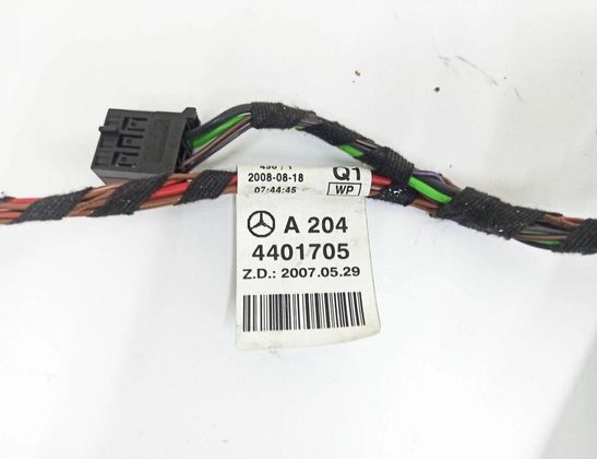 MERCEDES-BENZ C-Class W204/S204/C204 (2004-2015) Kablar för vänster bakdörr A2044401705 32877574