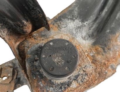 MERCEDES-BENZ E-Class W211/S211 (2002-2009) Stötfångarförstärkningsförlängning höger sida A2115040212,70028023 32878070