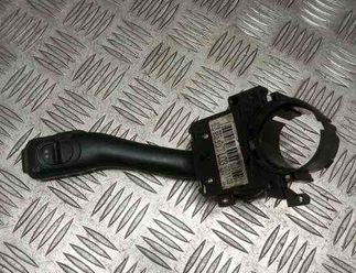 VOLKSWAGEN Passat B5 (1996-2005) Vrid omkopplarvredet 8L0953513J 32011491