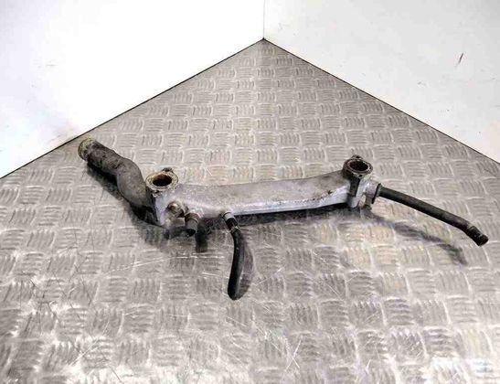 SUBARU Impreza 2 generation (2000-2007) Kylvätskeslangrör 32586905