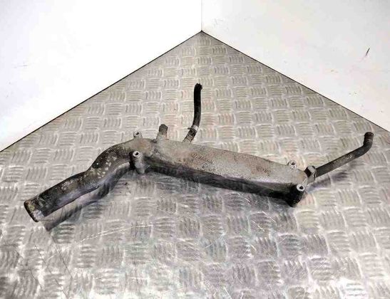 SUBARU Impreza 2 generation (2000-2007) Kylvätskeslangrör 32586905