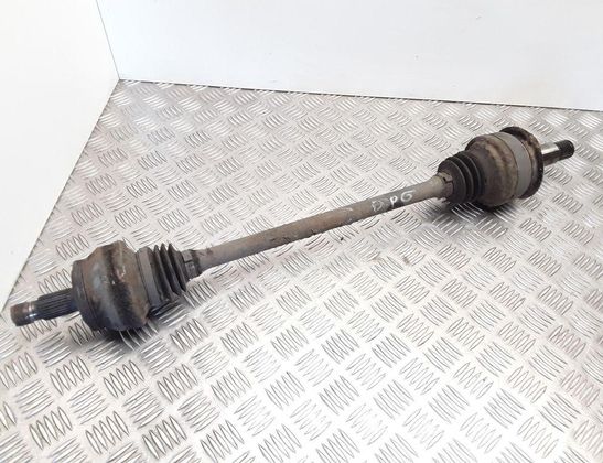 MERCEDES-BENZ C-Class W204/S204/C204 (2004-2015) Bakre höger drivaxel 32817874